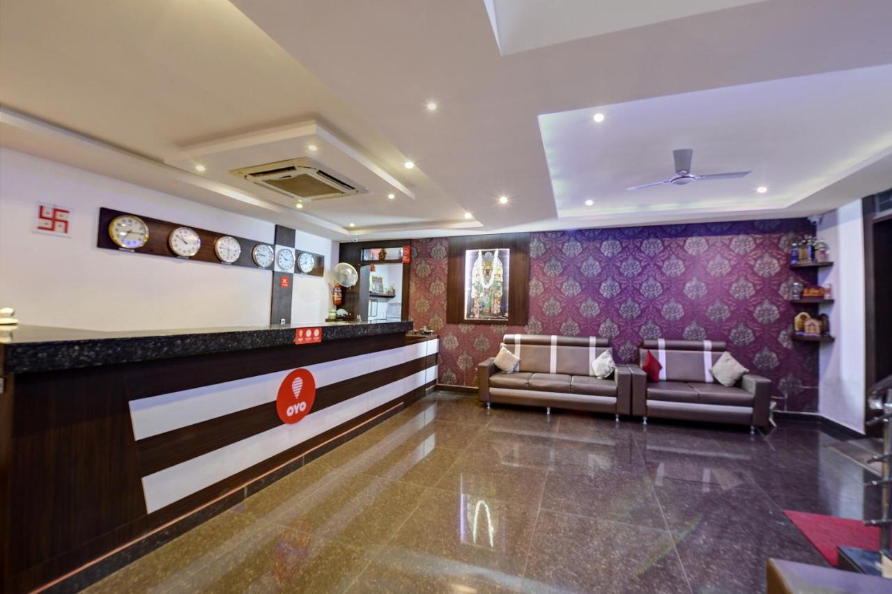 Capital O Hotel Samanvi International Belur  Buitenkant foto
