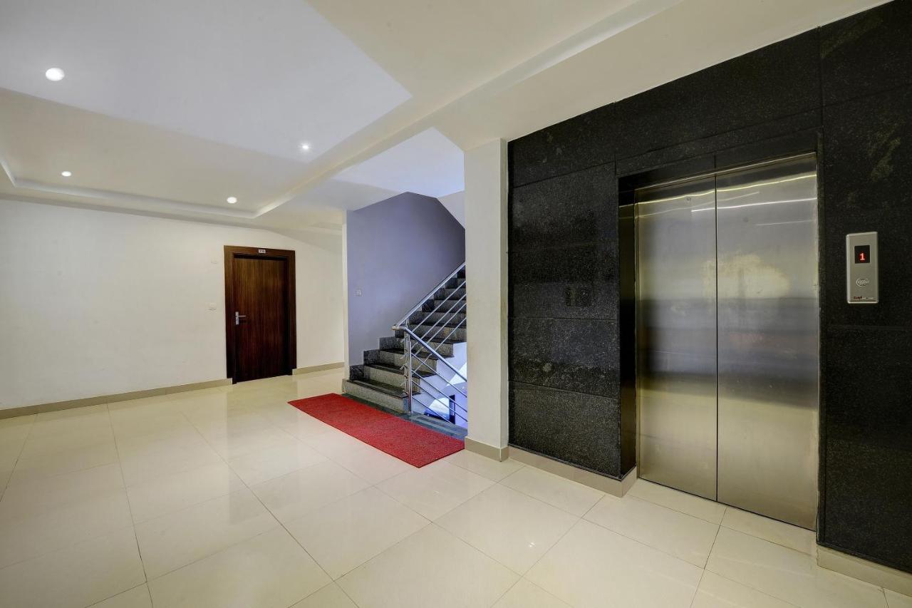 Capital O Hotel Samanvi International Belur  Buitenkant foto